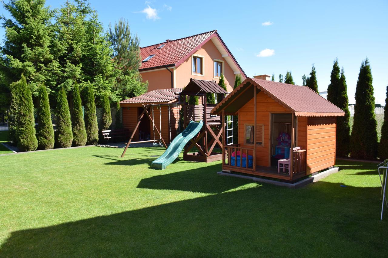 Domki Wczasowe Papaya Kolobrzeg Exterior photo